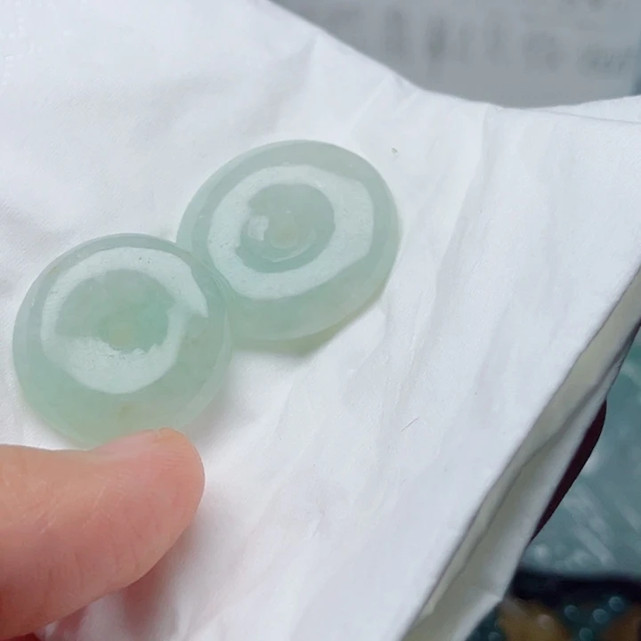 颈饰未镶嵌翡翠挂件