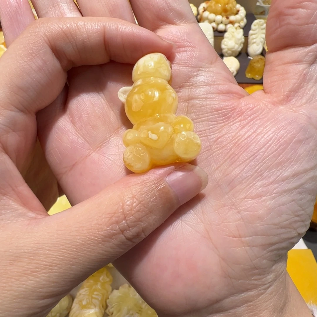 琥珀未镶嵌裸石蜜蜡