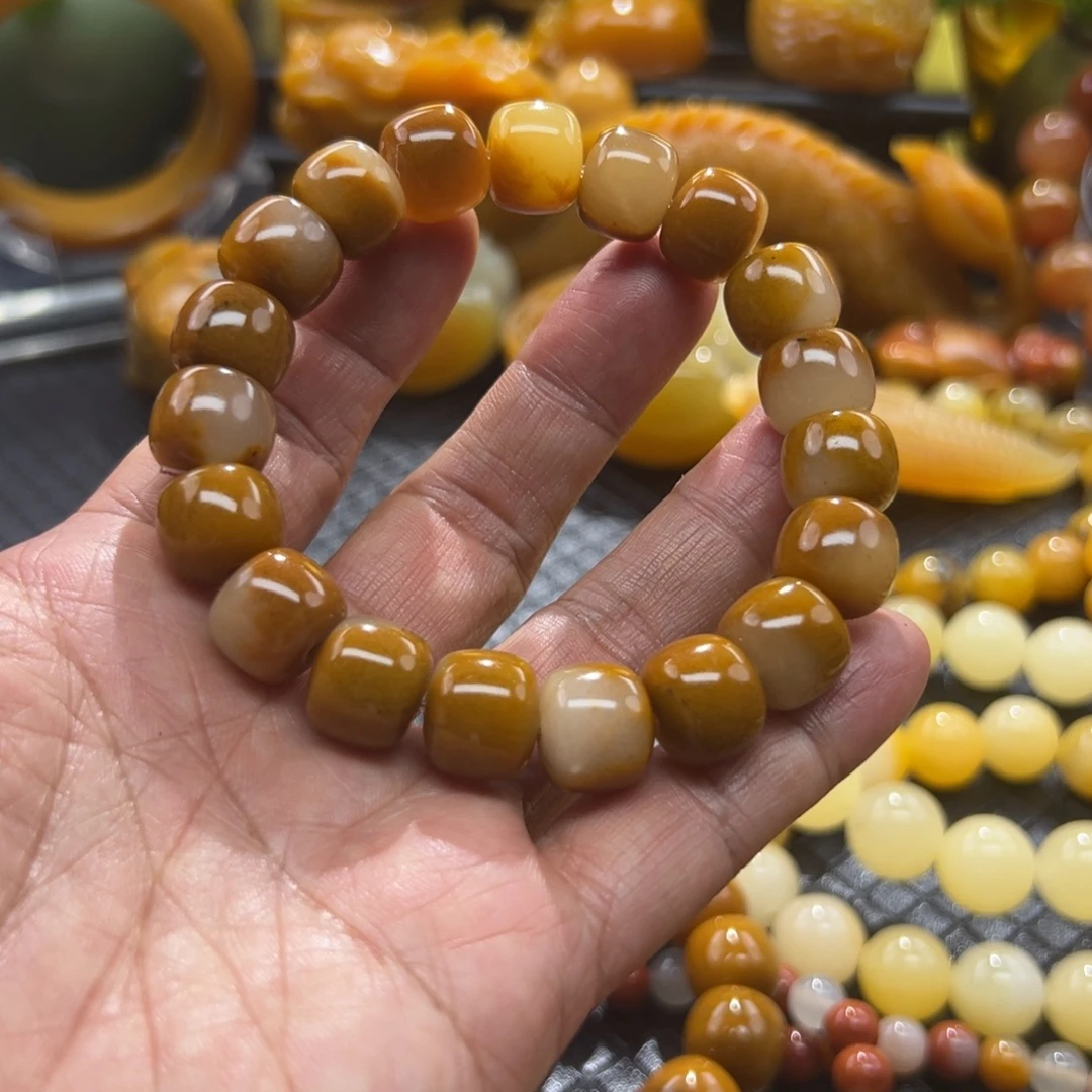 石英质玉未镶嵌颈饰