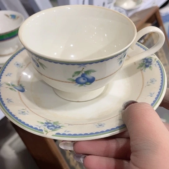 z**z瓷器和陶瓷工艺制品生产基地