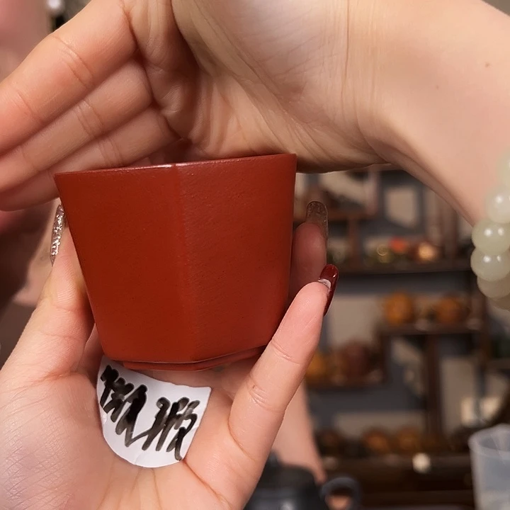 紫砂茶壶宜兴的一名