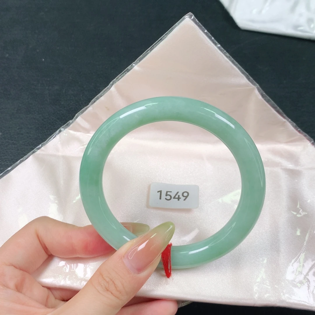 未镶嵌手镯翡翠天然翡翠手镯04