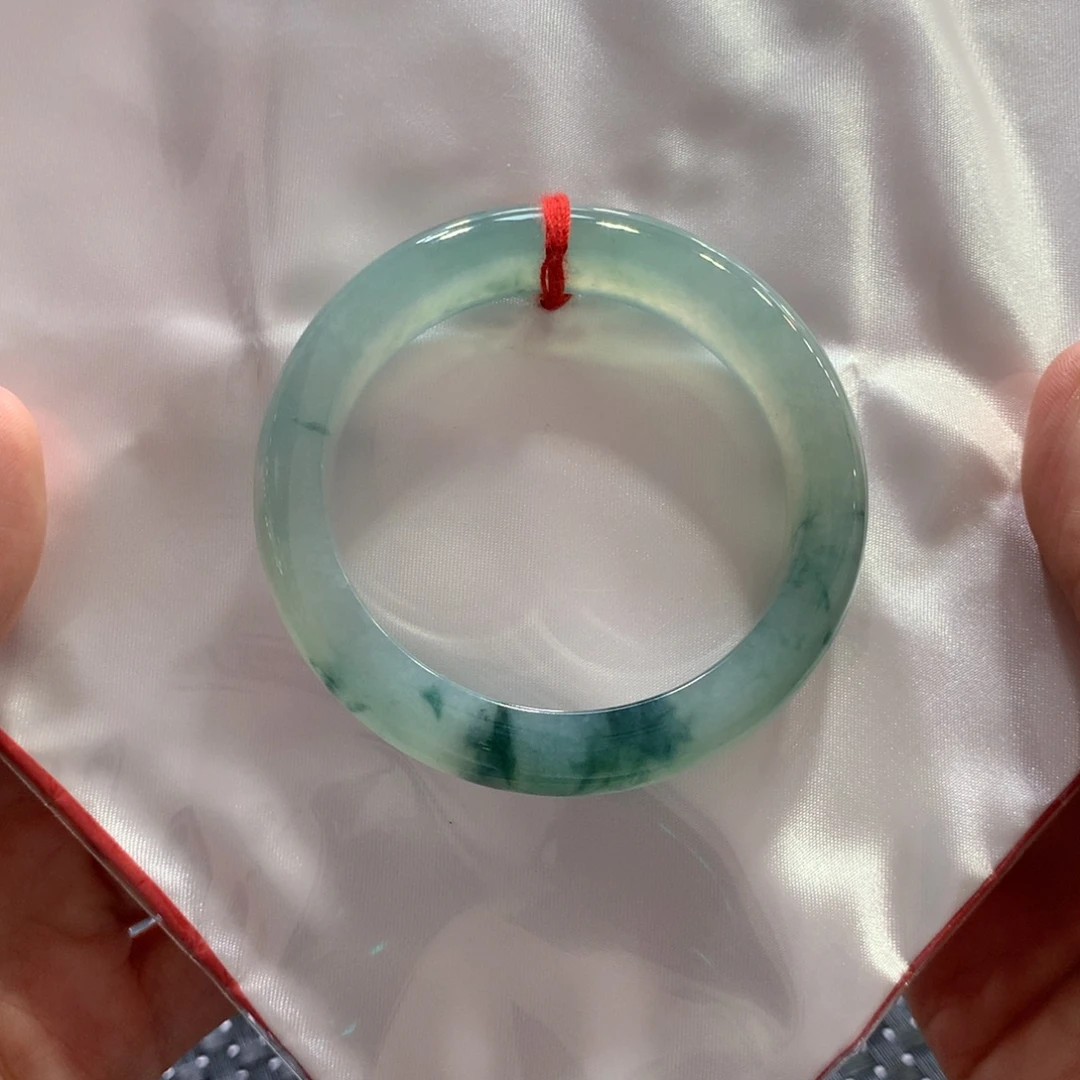 翡翠未镶嵌手镯闪购 2