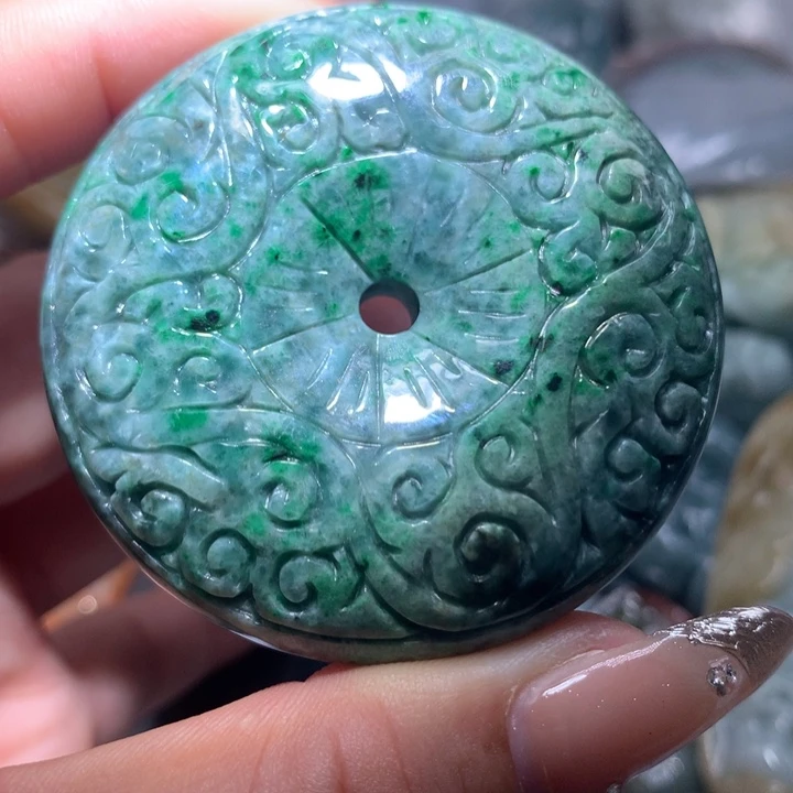 翡翠未镶嵌颈饰保真天然A货翡翠