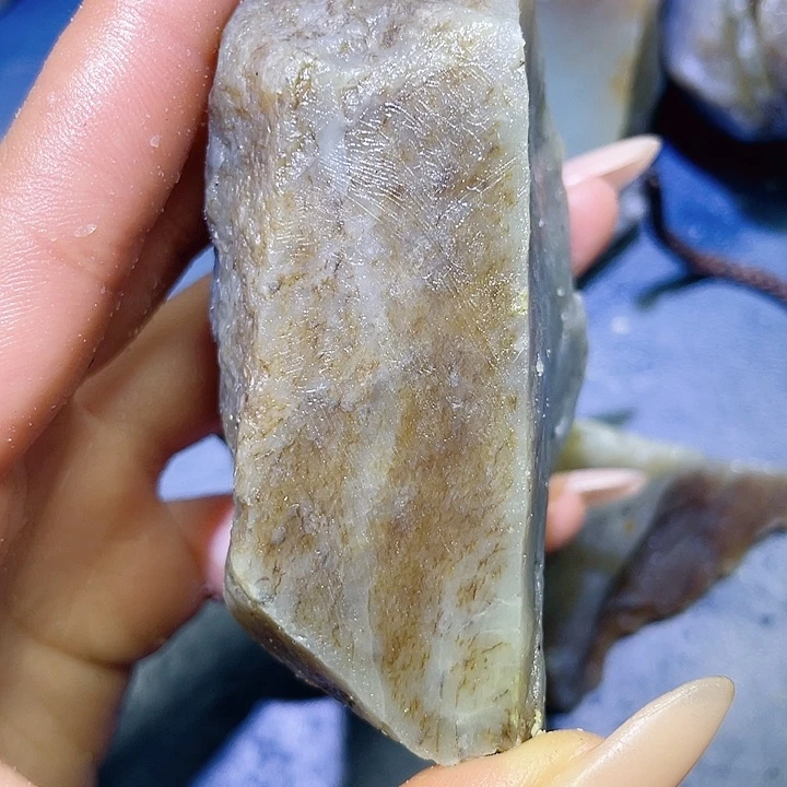 和田玉未镶嵌珠宝半成品