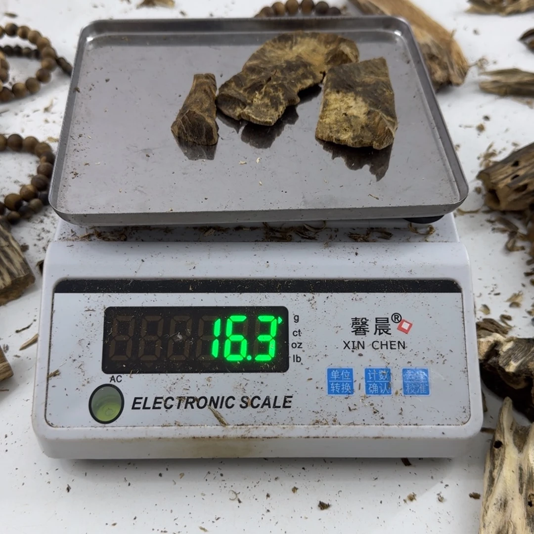 沉香碎屑沉香绿绮楠沉香16.3克
