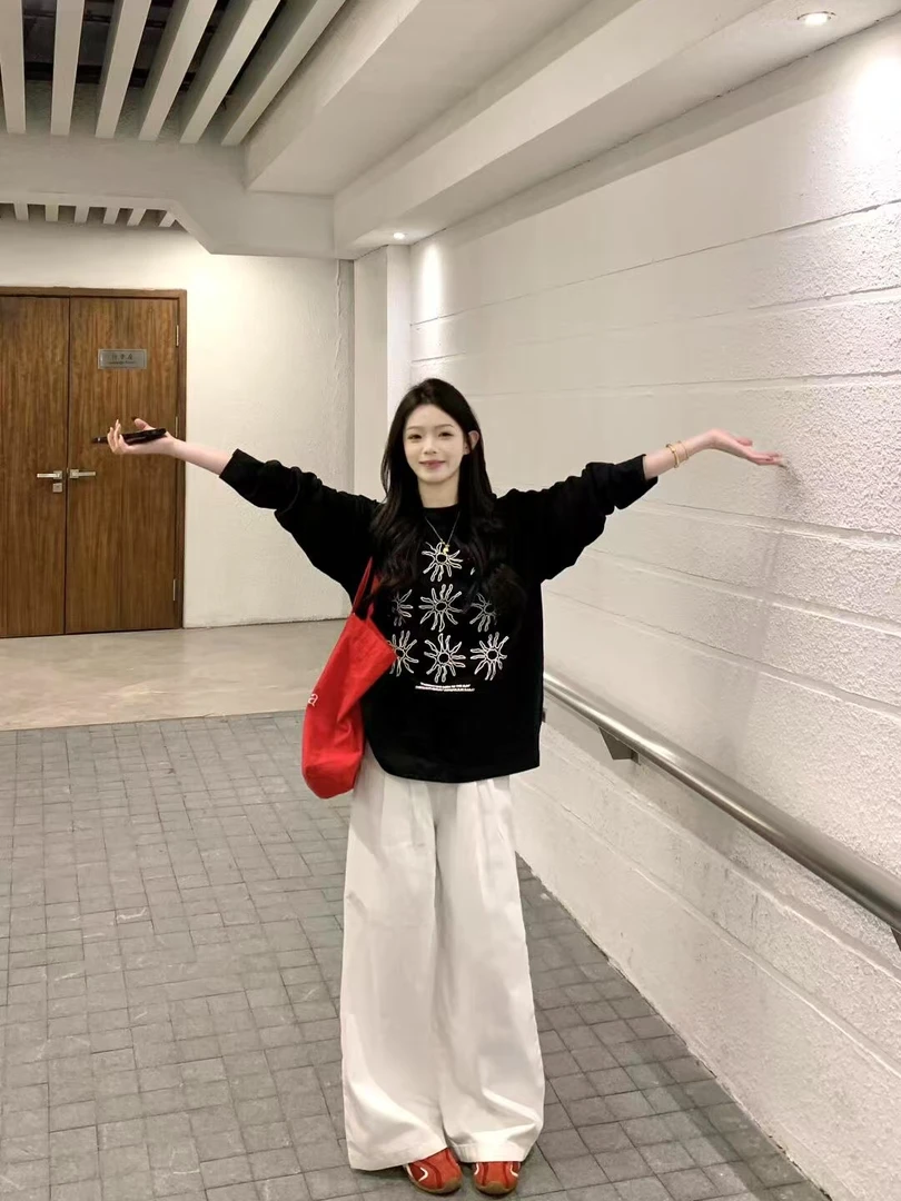 韩系太阳花印花慵懒感长袖T恤女春季新款上衣百搭直筒休闲裤套装