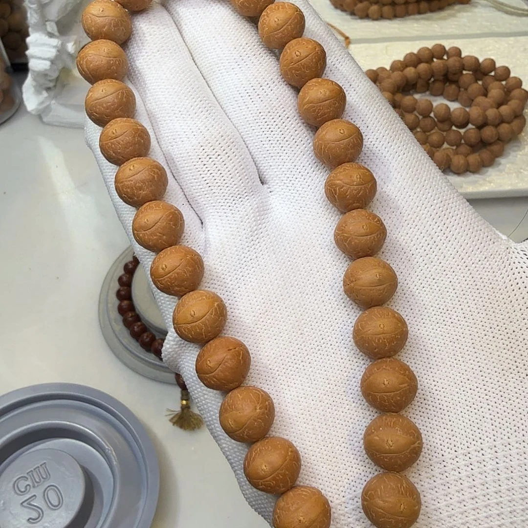 q***d凤眼菩提吊坠12.5手持