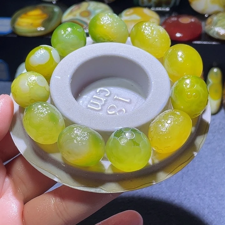 玛瑙/玉髓未镶嵌珠宝奇石