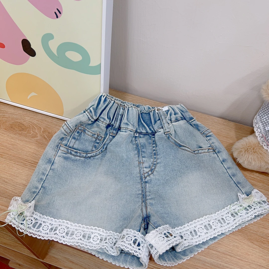 {花卷卷}2025夏季女童小清新花边绿色爱心蝴蝶结牛仔短裤19028