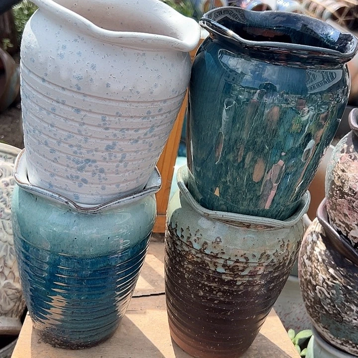 紫砂花盆口13高20。。。。。。。。。。。。