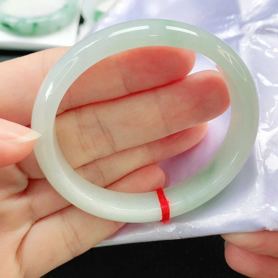 未镶嵌手镯翡翠53贵妃