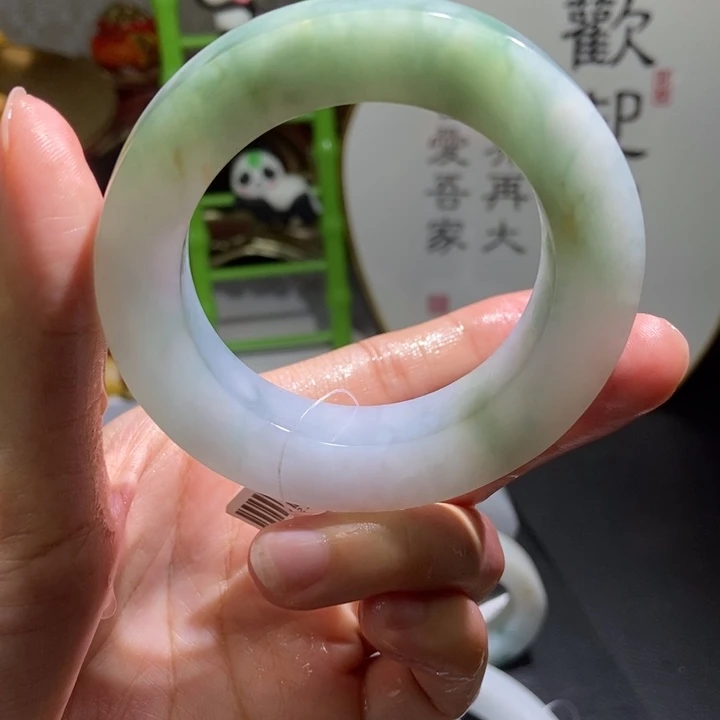 定制翡翠未镶嵌手镯定制