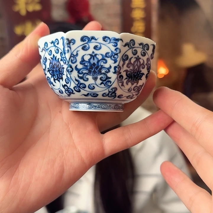 陶杯子缠枝莲葵口八方杯100cc