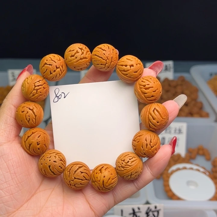 桃核把件绣球18尺寸