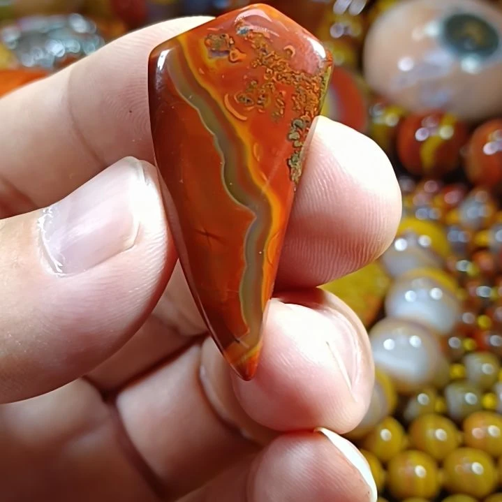 玛瑙/玉髓合金颈饰