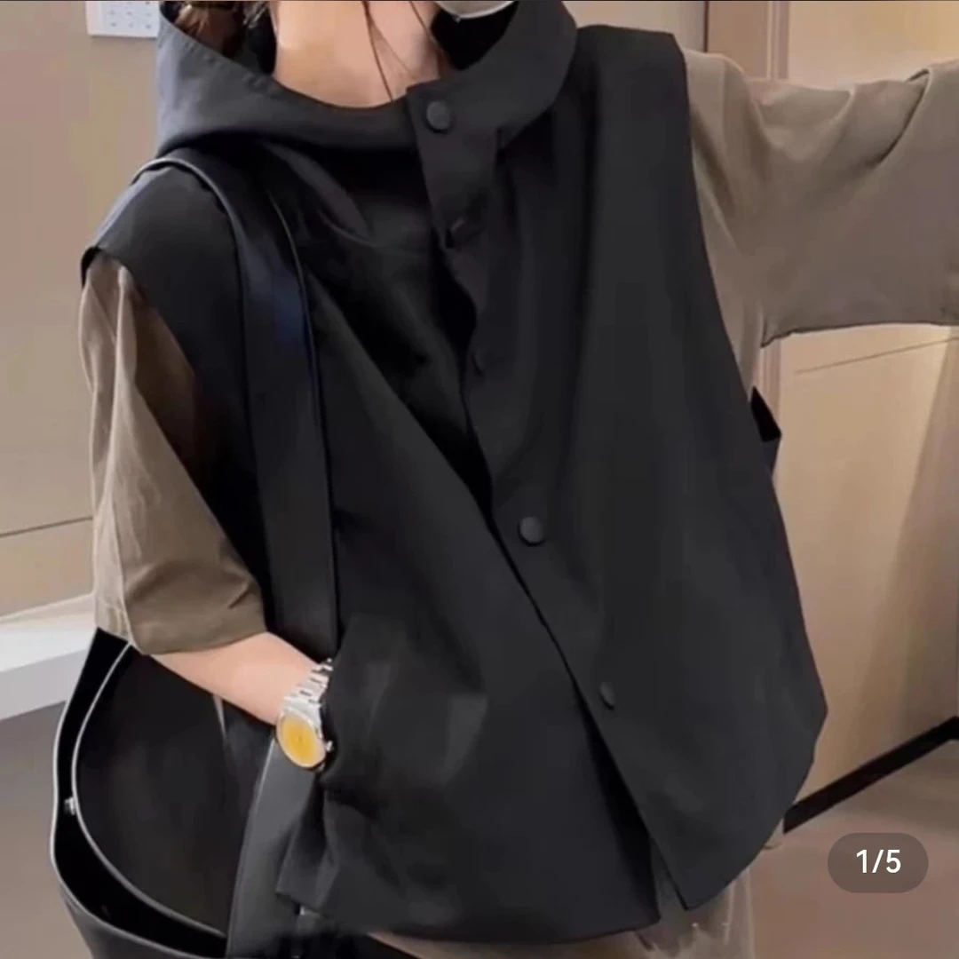 8566#高级感休闲马甲女时髦洋气百搭运动风连帽冲锋衣马夹背