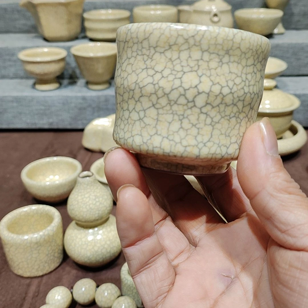 无****龚东华老师梅花墨纹作品