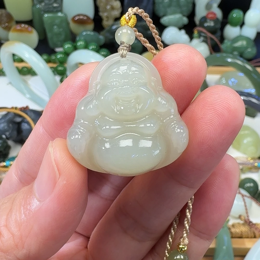 颈饰未镶嵌和田玉