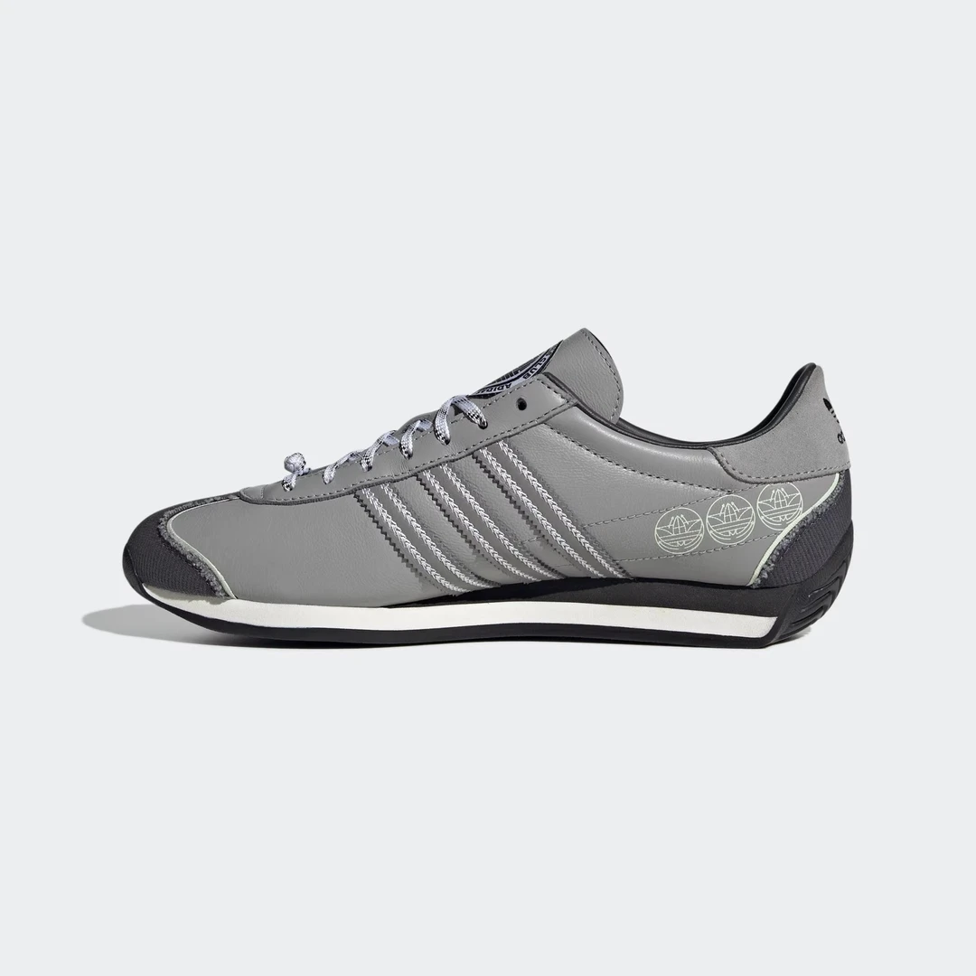 【小鱼特价】adidas/阿迪达斯舒适百搭旅游鞋生活休闲运动鞋IF3920