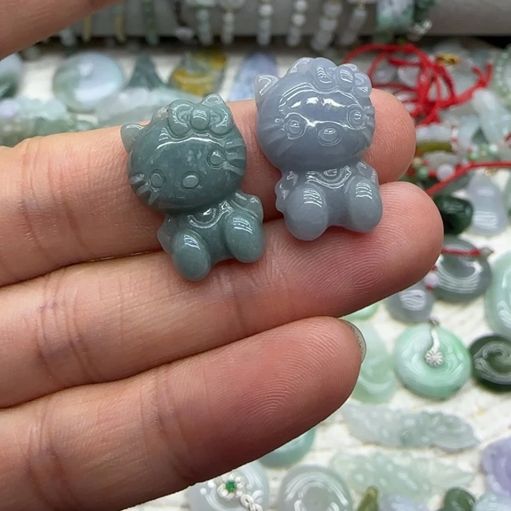 翡翠未镶嵌手链Kt猫一对