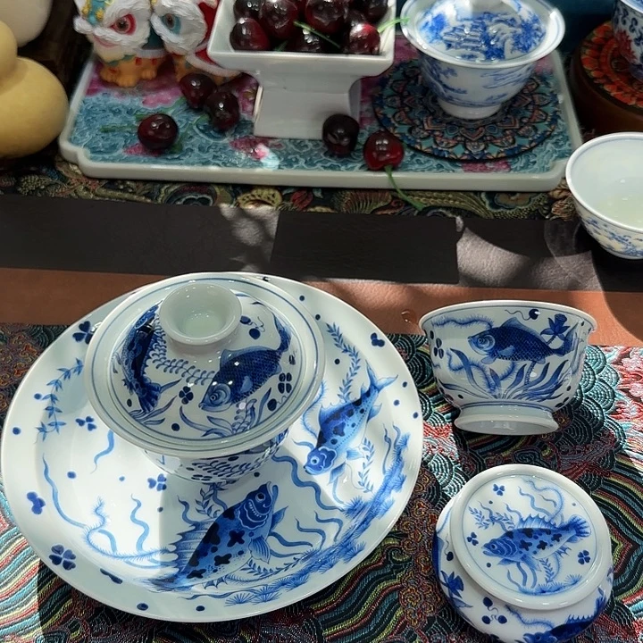 37984969695969995889