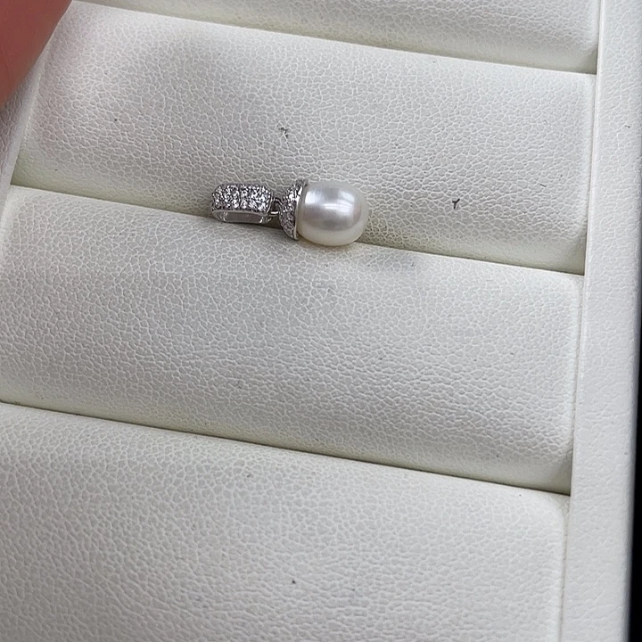 银S925镶嵌吊坠(不含链)淡水珍珠