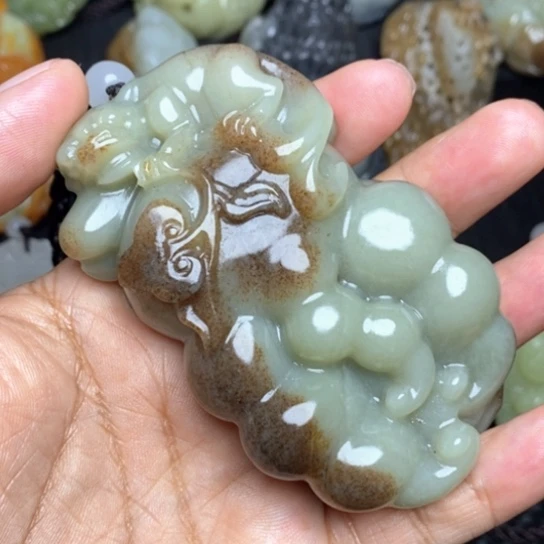 颈饰未镶嵌和田玉