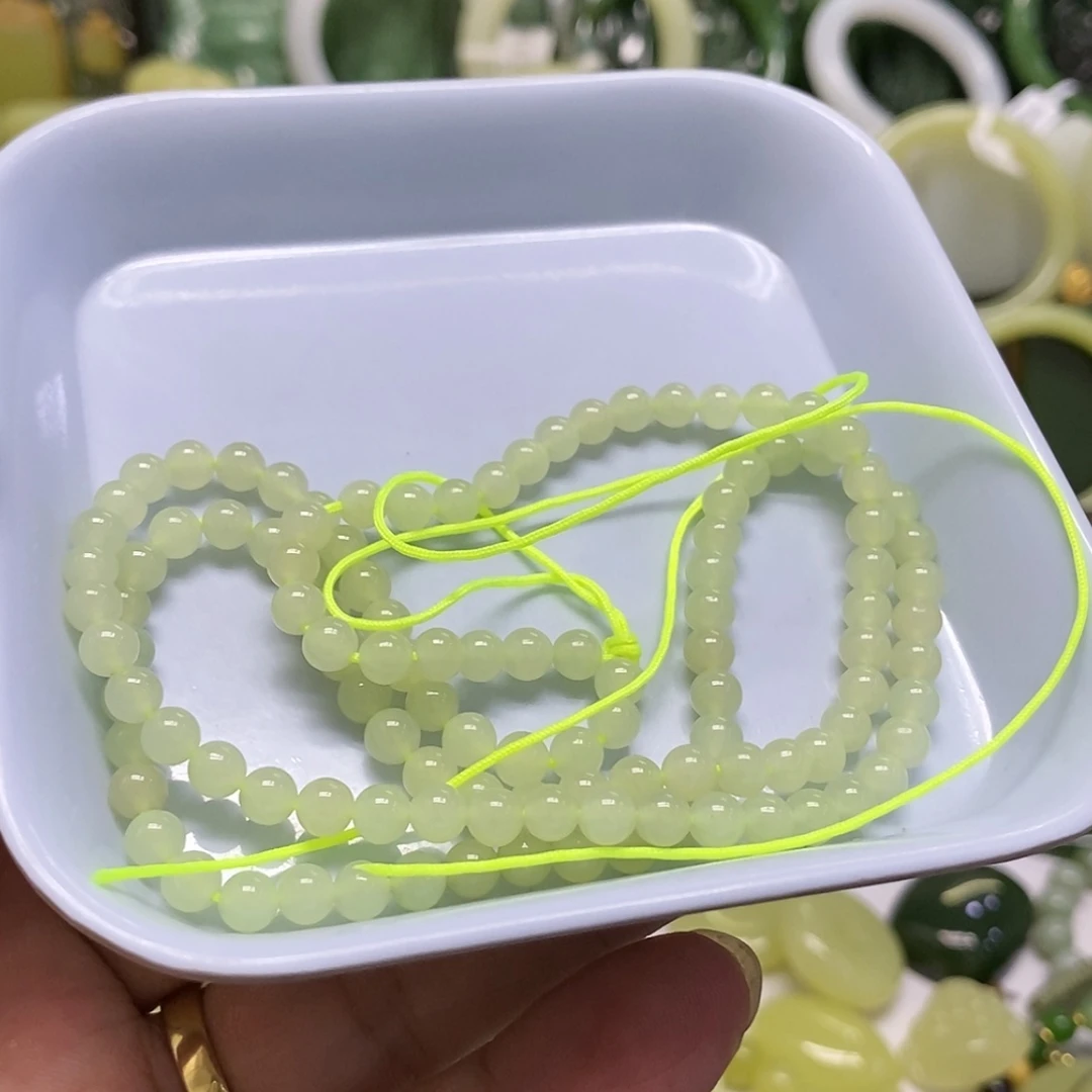 【闪购商品】颈饰未镶嵌和田玉