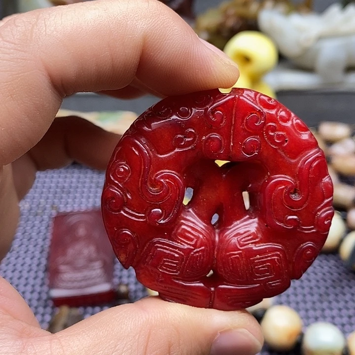 未镶嵌蛇纹石玉颈饰