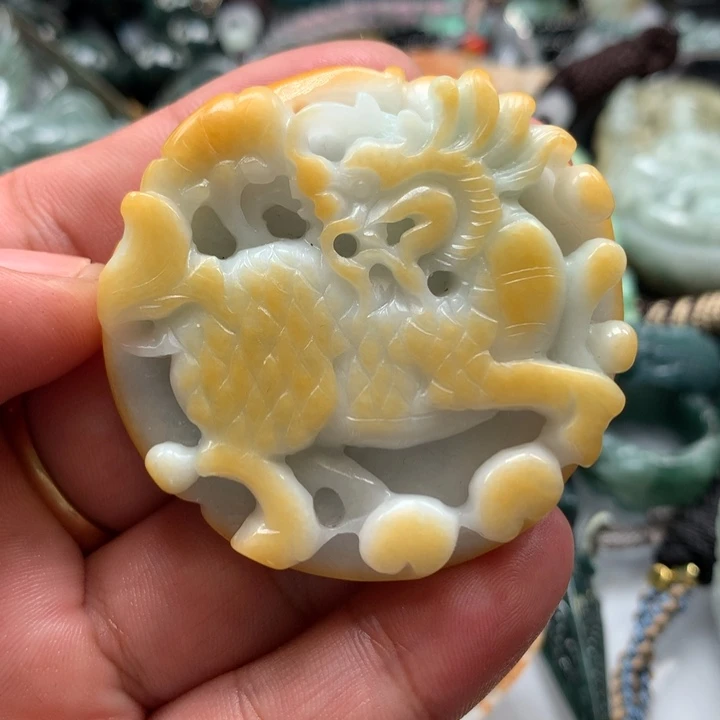 翡翠颈饰未镶嵌保真天然A货翡翠