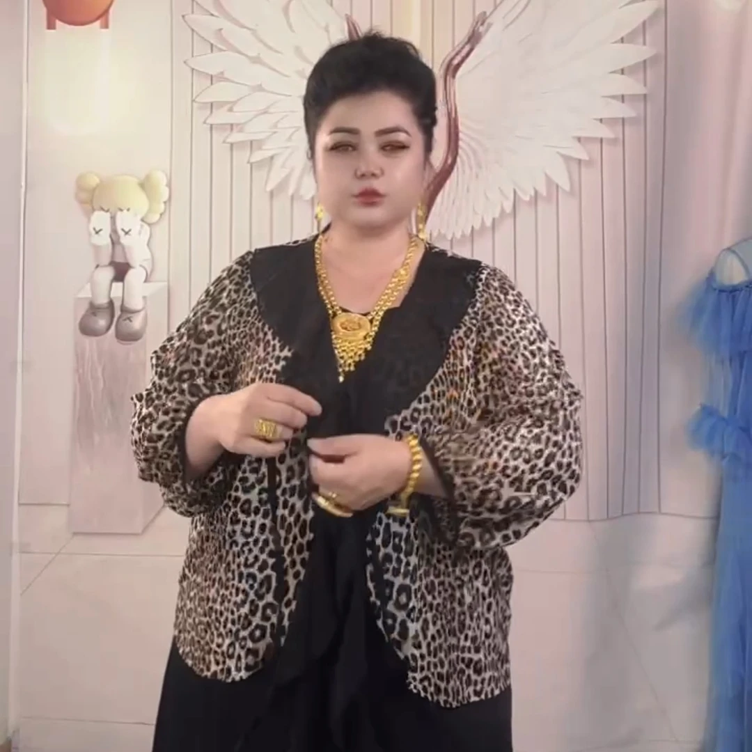 胖美女大妈女装大码 ye  pin  qa