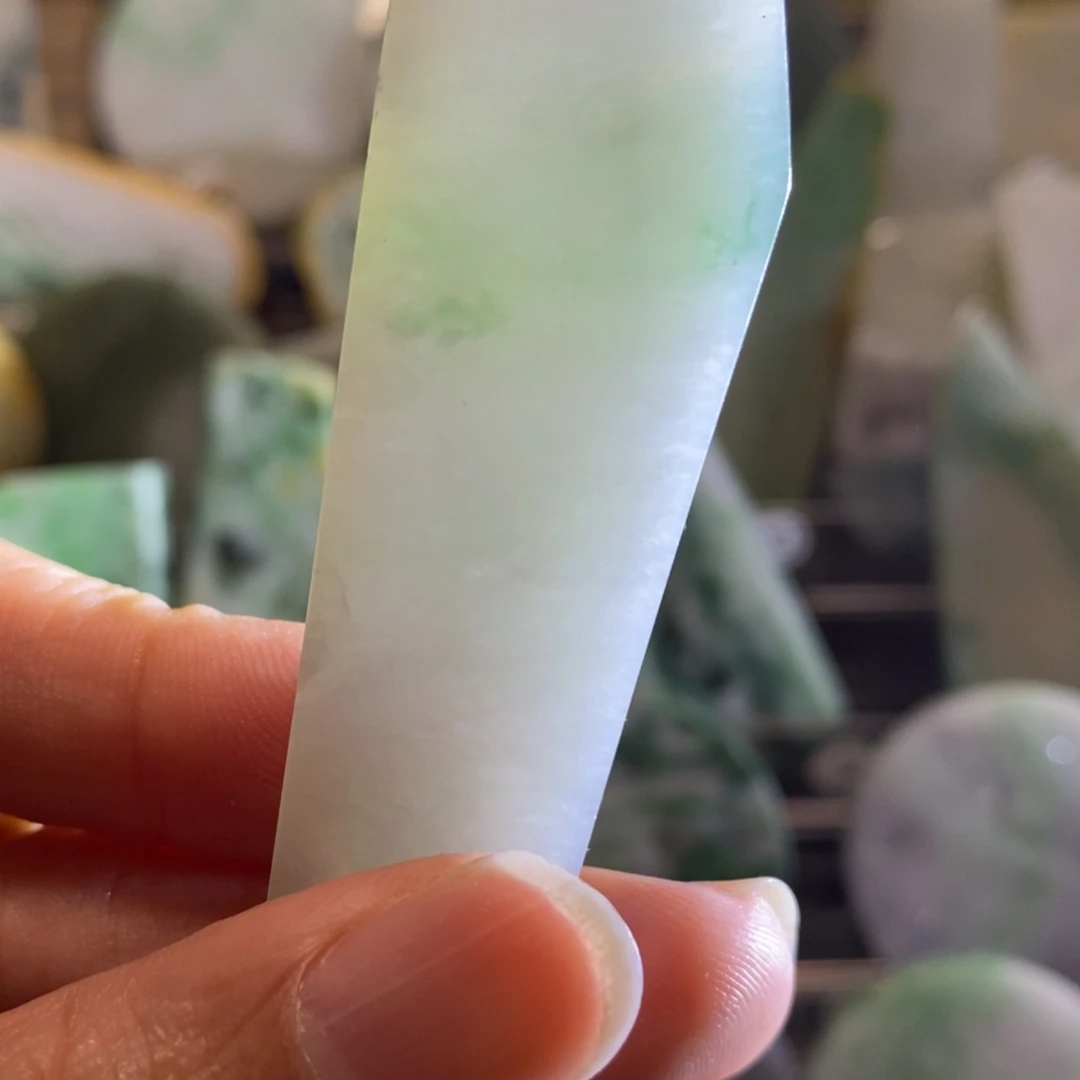 翡翠散珠翡翠hfjhdcnm