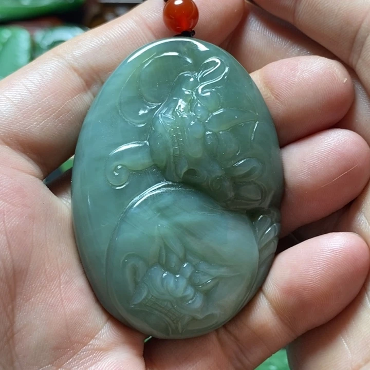 和田玉（碧玉）未镶嵌把件