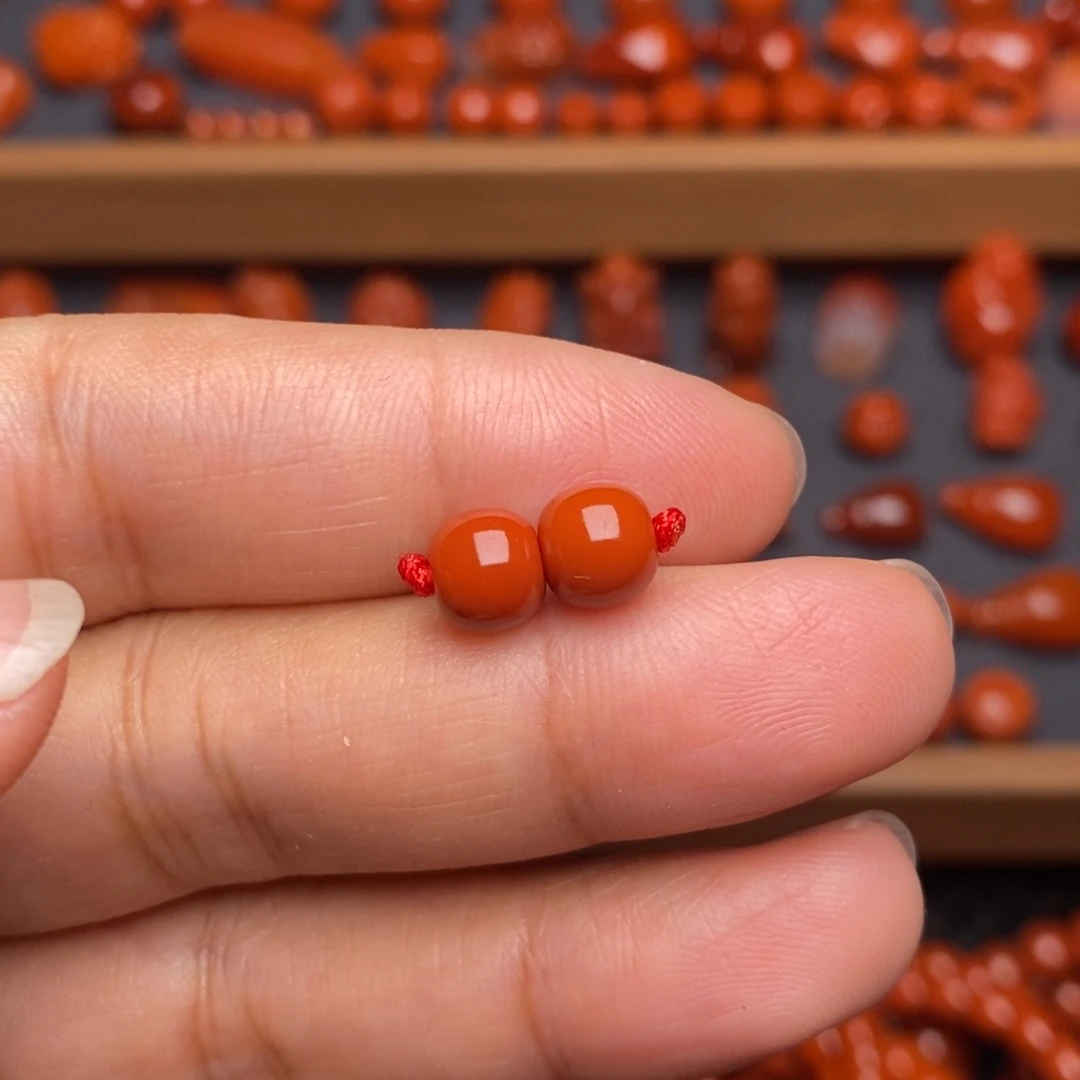 南红玛瑙配饰未镶嵌老型卡7一对