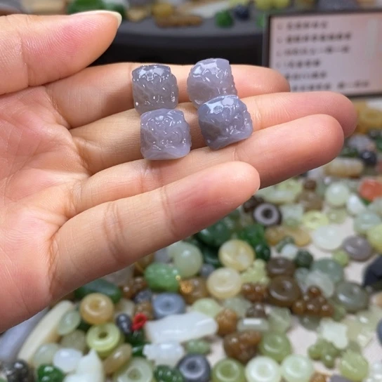 和田玉未镶嵌挂件陈**茶