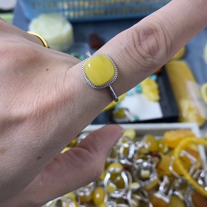 蜜蜡裸石银S925镶嵌戒指