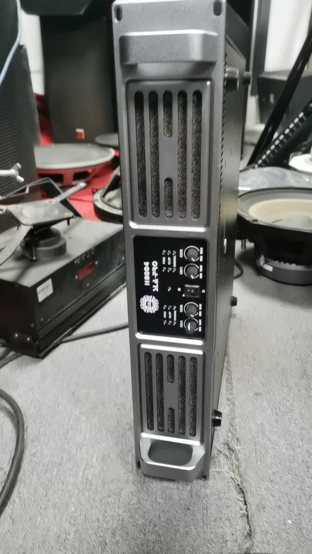 4 通道功放机一台，不包邮