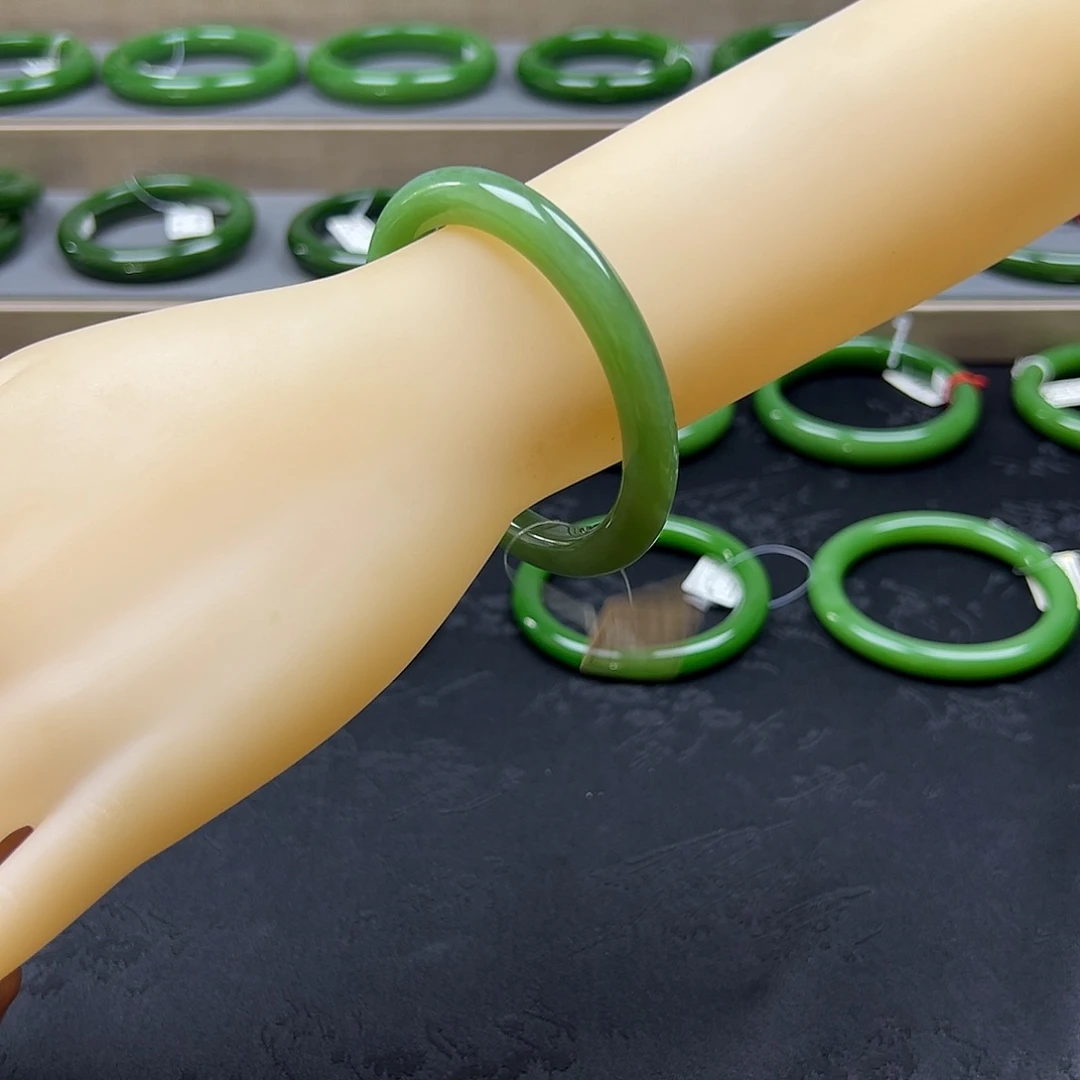 和田玉（碧玉）手镯未镶嵌福利碧玉