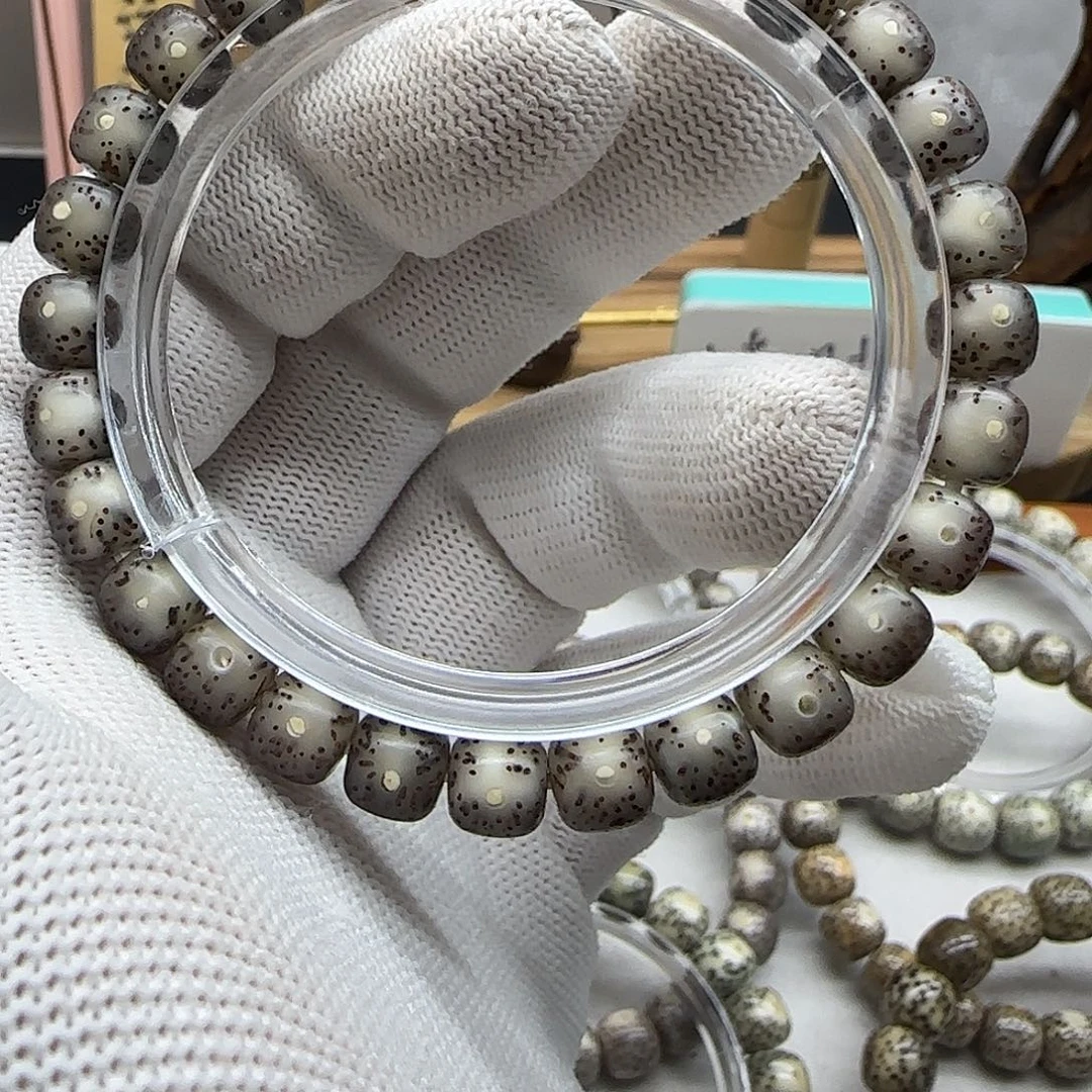 星月菩提手串卡8黑冰大眼