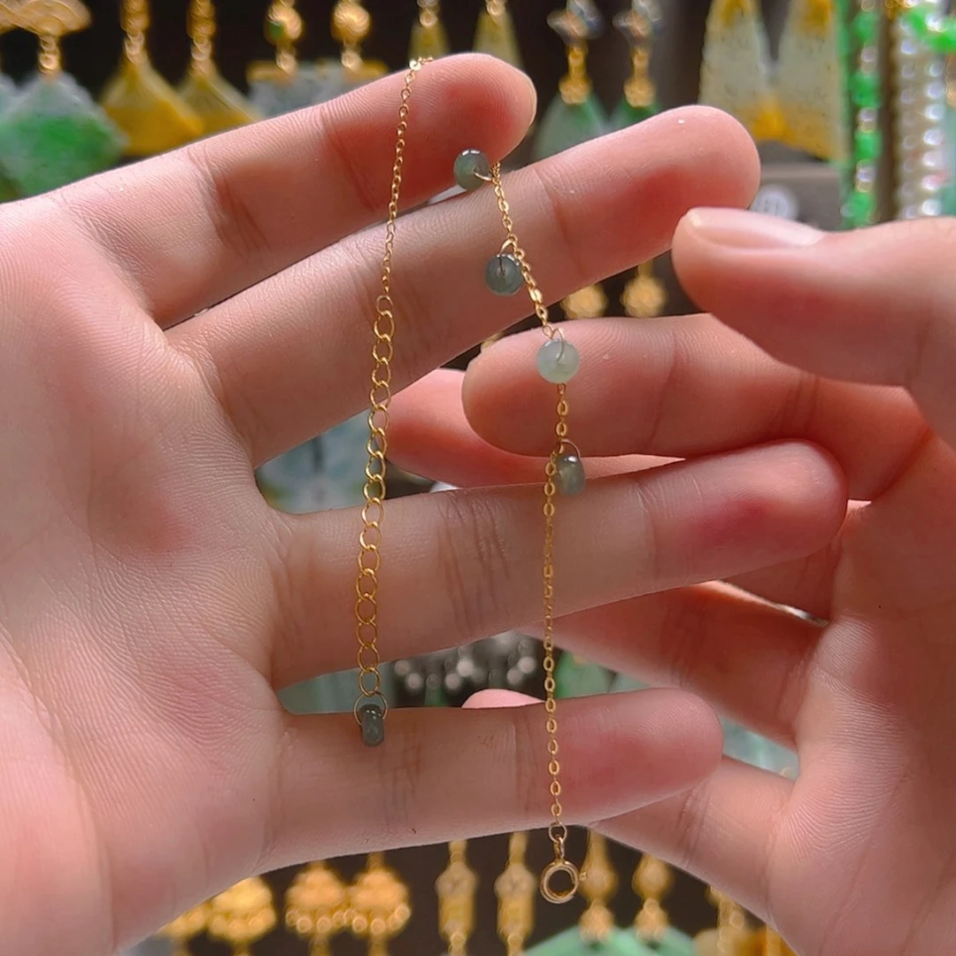 未镶嵌翡翠耳饰翡翠