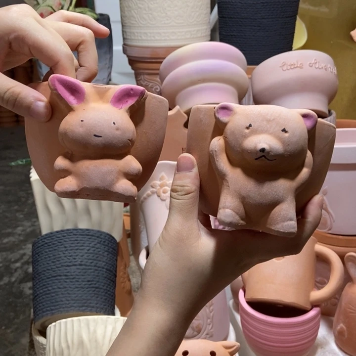 11×8彩绘小兔子盆+小熊盆 粗陶2个