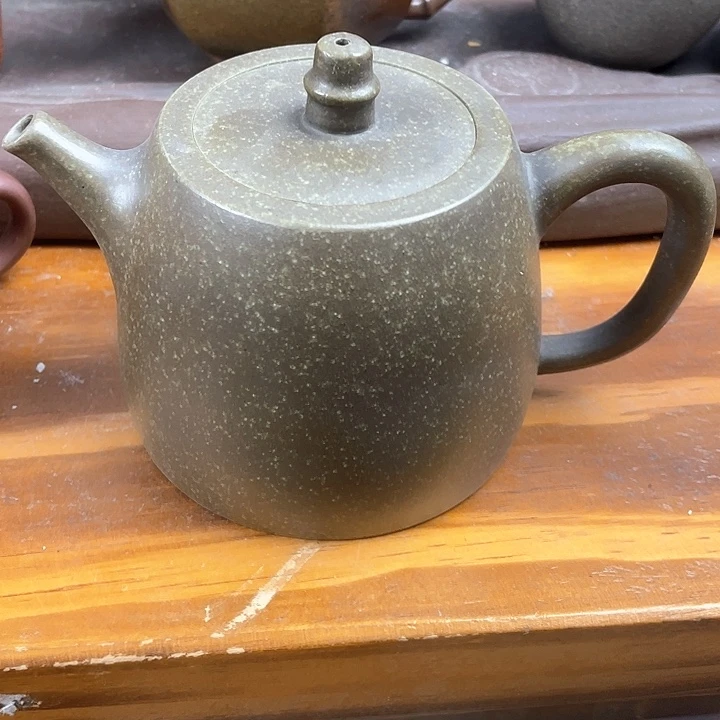 紫砂茶壶处理一把