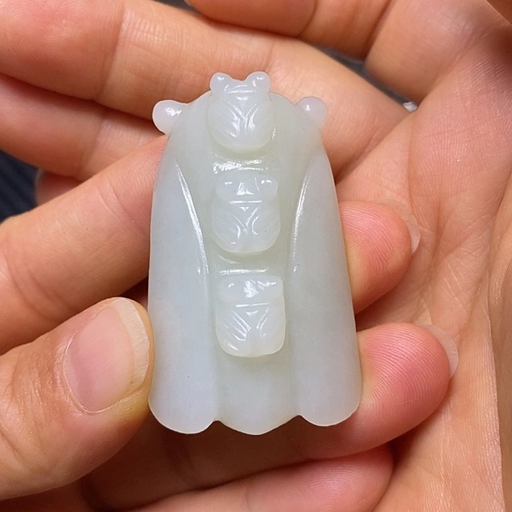 颈饰未镶嵌和田玉T****n