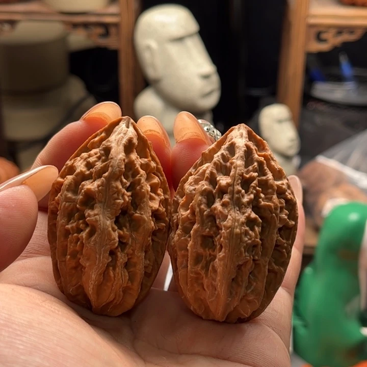 文玩核桃把件楸大胖125