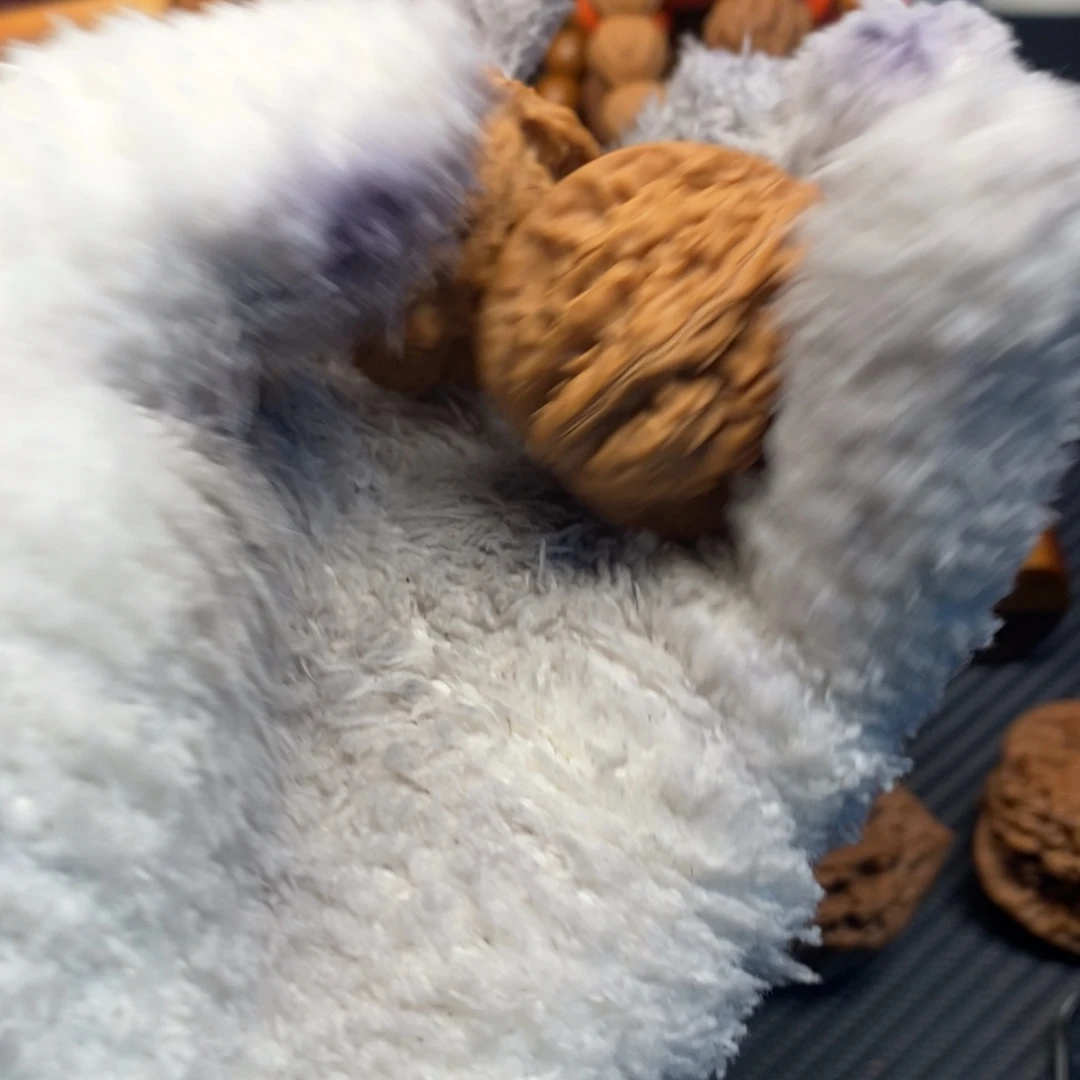 文玩核桃吊坠秦岭森林中发现过