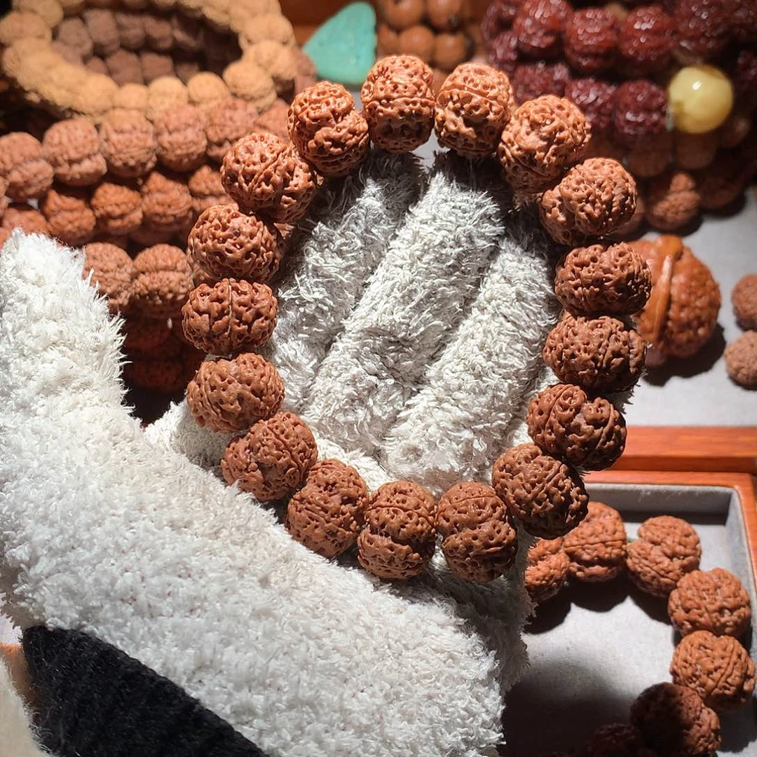 吊坠金刚菩提20头货飞碟梅花