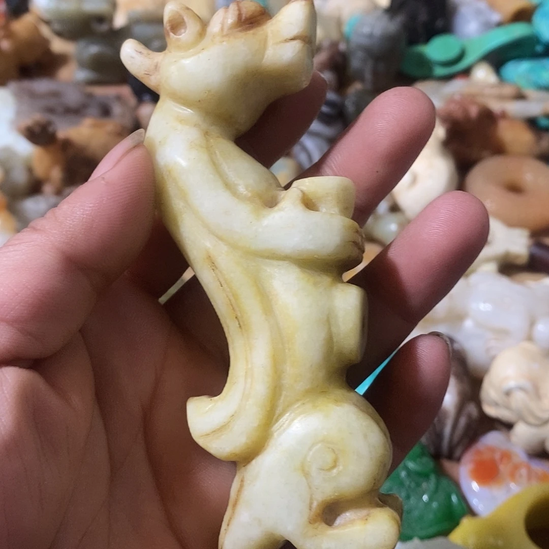 和田玉（糖玉）未镶嵌挂件