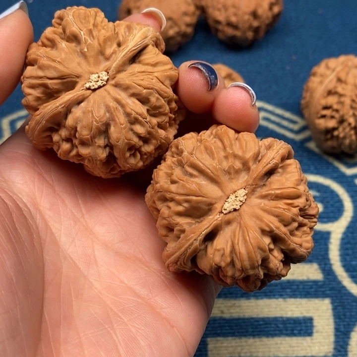 吊坠文玩核桃粗筋
