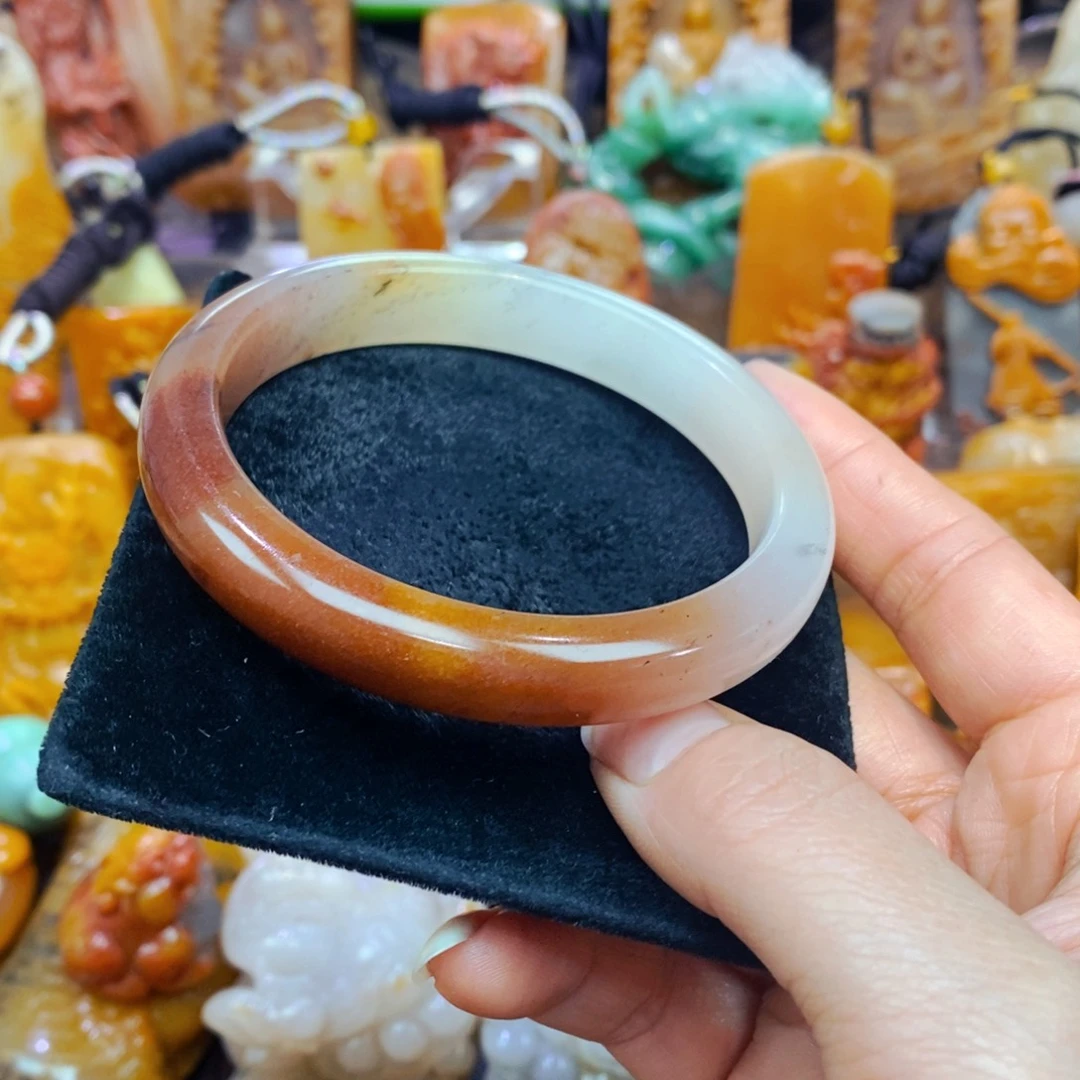 未镶嵌石英质玉（黄龙玉）吊坠(不含链)